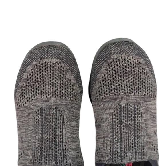 Skechers Shoes Womens 9 Sneakers Slip On Knit Comfort Stretch Memory Foam Active - Picture 11 of 11